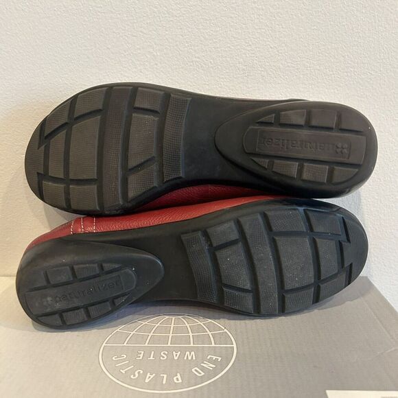 Naturalizer Neville Red Leather Loafers Comfortable Slip-On Flats Size 7M Read - Picture 5 of 9